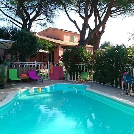 Mas Les Cigales Bed and Breakfast Roaix Esterno foto