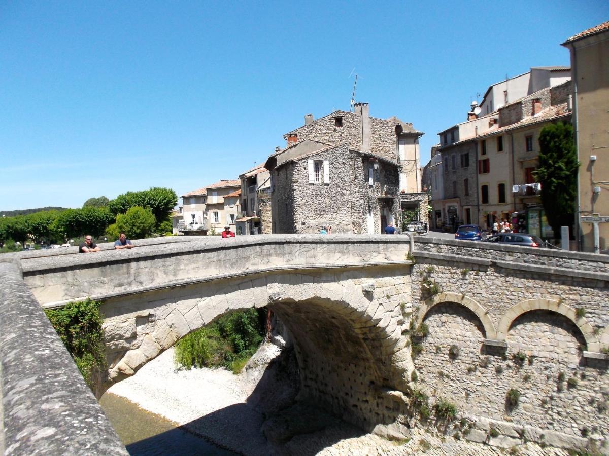 Mas Les Cigales Bed and Breakfast Roaix Esterno foto
